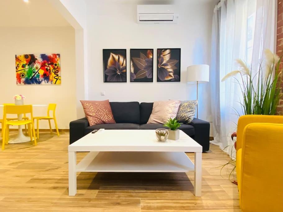 Style & Design Flat In The Center Of Madrid Apartment Luaran gambar