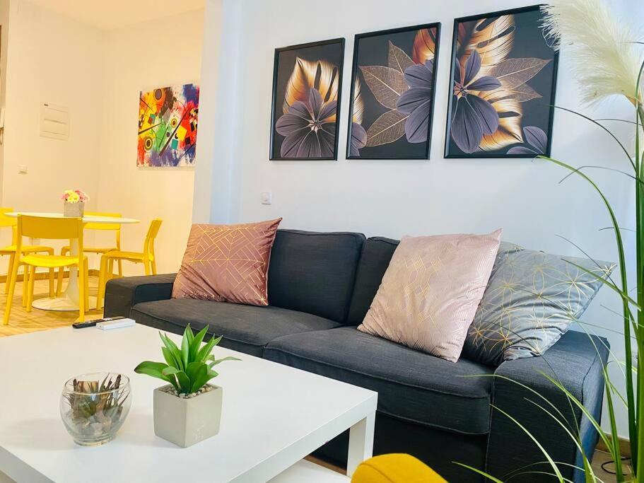 Style & Design Flat In The Center Of Madrid Apartment Luaran gambar
