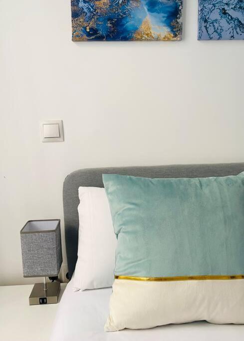 Style & Design Flat In The Center Of Madrid Apartment Luaran gambar