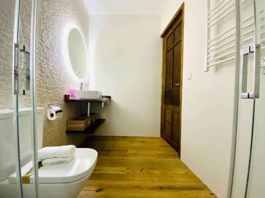 Style & Design Flat In The Center Of Madrid Apartment Luaran gambar